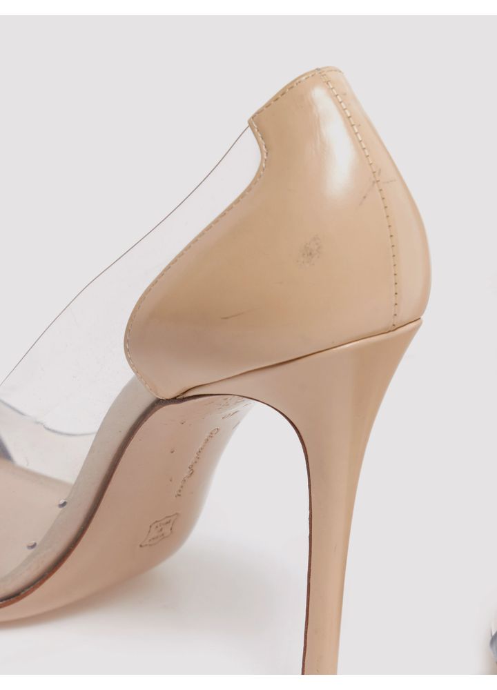 SAPATO-PRETO-BEGE-E-TRANSPARENTE-PRETO-BEGE