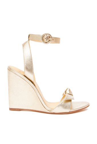 Clarita-Birman-100-Wedge-Golden