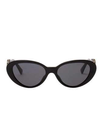 OCULOS-DE-SOL-PRETO---DETALHE-DOURADO